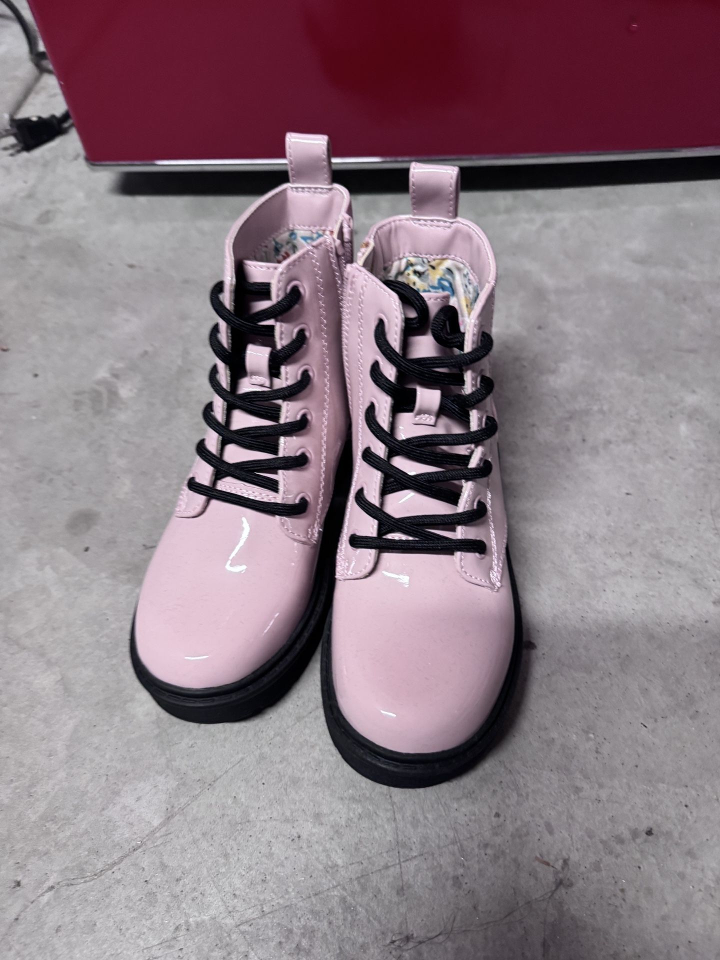 Art Class Combat Boots Baby Pink Size 1