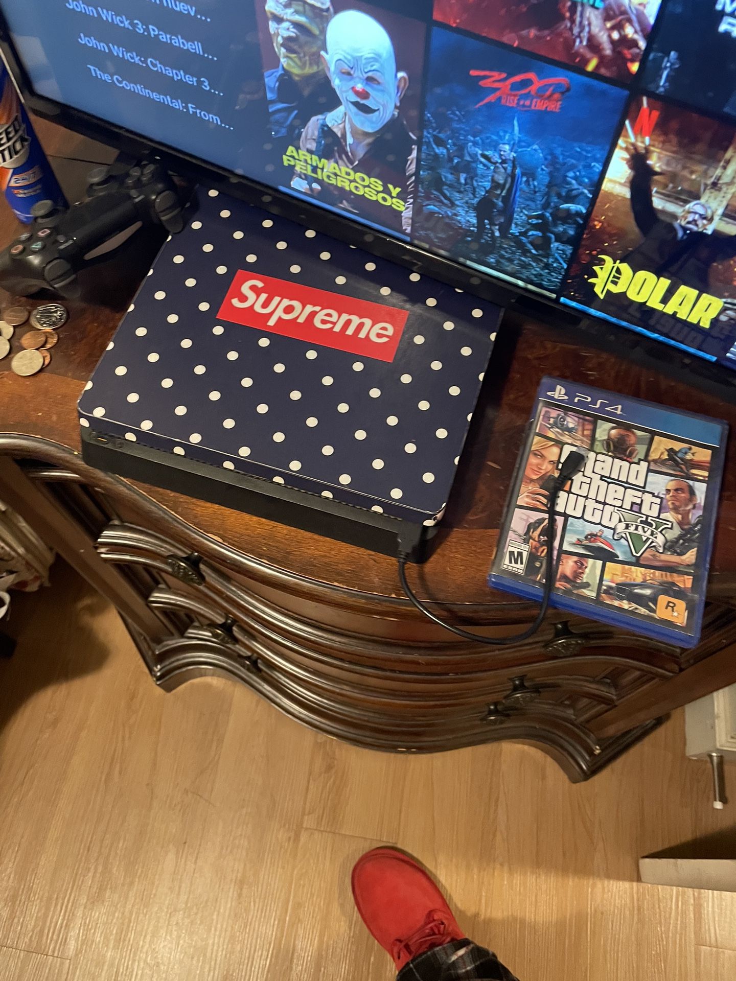 PS4