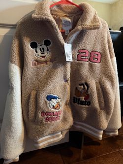 BNWT Forever 21 DISNEY exclusive sherpa jacket