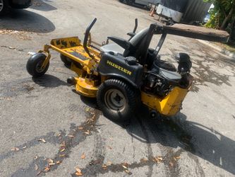 360 turn lawnmower