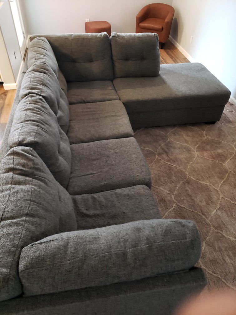 Grey Comfy Sectional Couch 