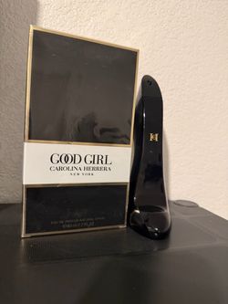 Woman perfume