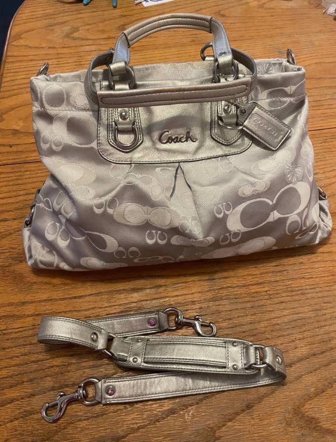 Large Silver Gray Coach Purse Clean Condition Inside & Out