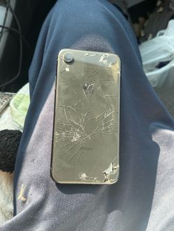 iPhone XR 64 gig straight talk