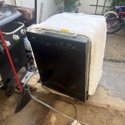 Whirlpool Dishwasher 