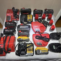 Baterias Y Cargadores Milwaukee/DEWALT