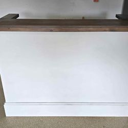 Brand New Mobile Bar