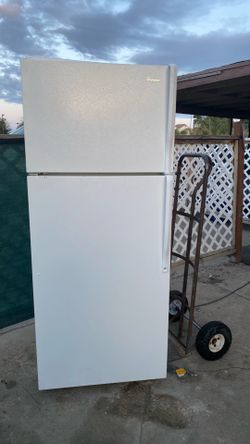 Refrigerador trabaja muy bien el precio de 90