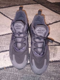 Nike air 270 react black 10 1/2