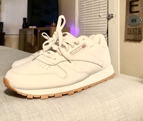Reebok classic size 8.5