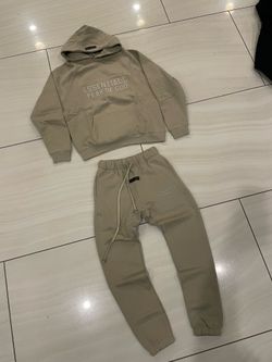 Essential set size small