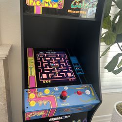 Arcade 1UP Class Of 1981 Ms. Pac Man/Galaga
