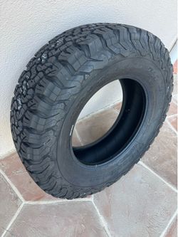 1 Brand New BFG KO2 265/70R17 Tire