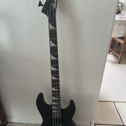 Jack JS2 Electric Bass