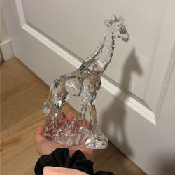 Glass Giraffe 