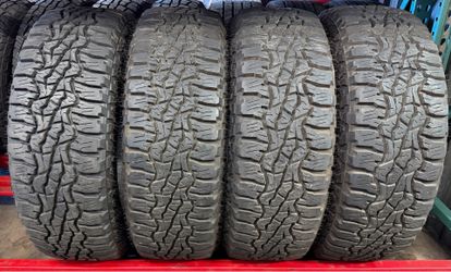 Goodyear 275 60 20