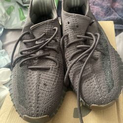 Need Gone ASAP Only worn Twice Size 10/5