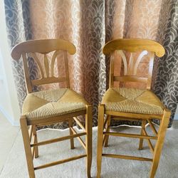 100% Wooden High Stools 