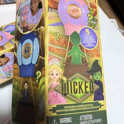 Wicked Oz Balloon