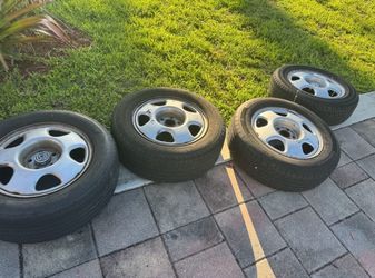 Honda 4 Tires + 4 Rim 17inch