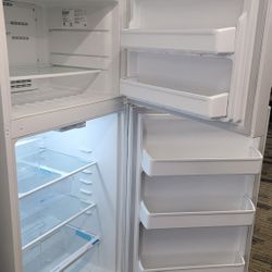 Frigidaire Fridge 33wide 
