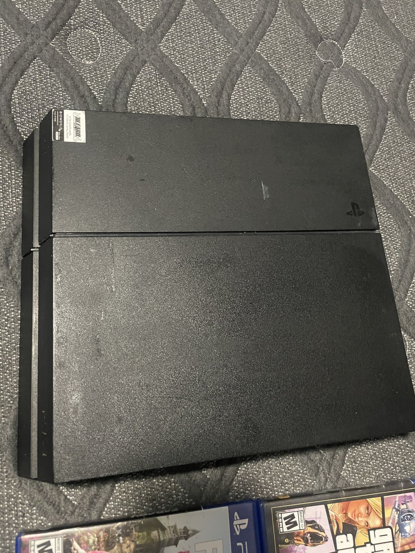 PS4
