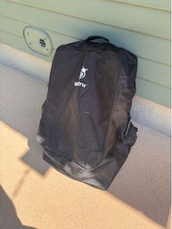 Travel bag for car seat