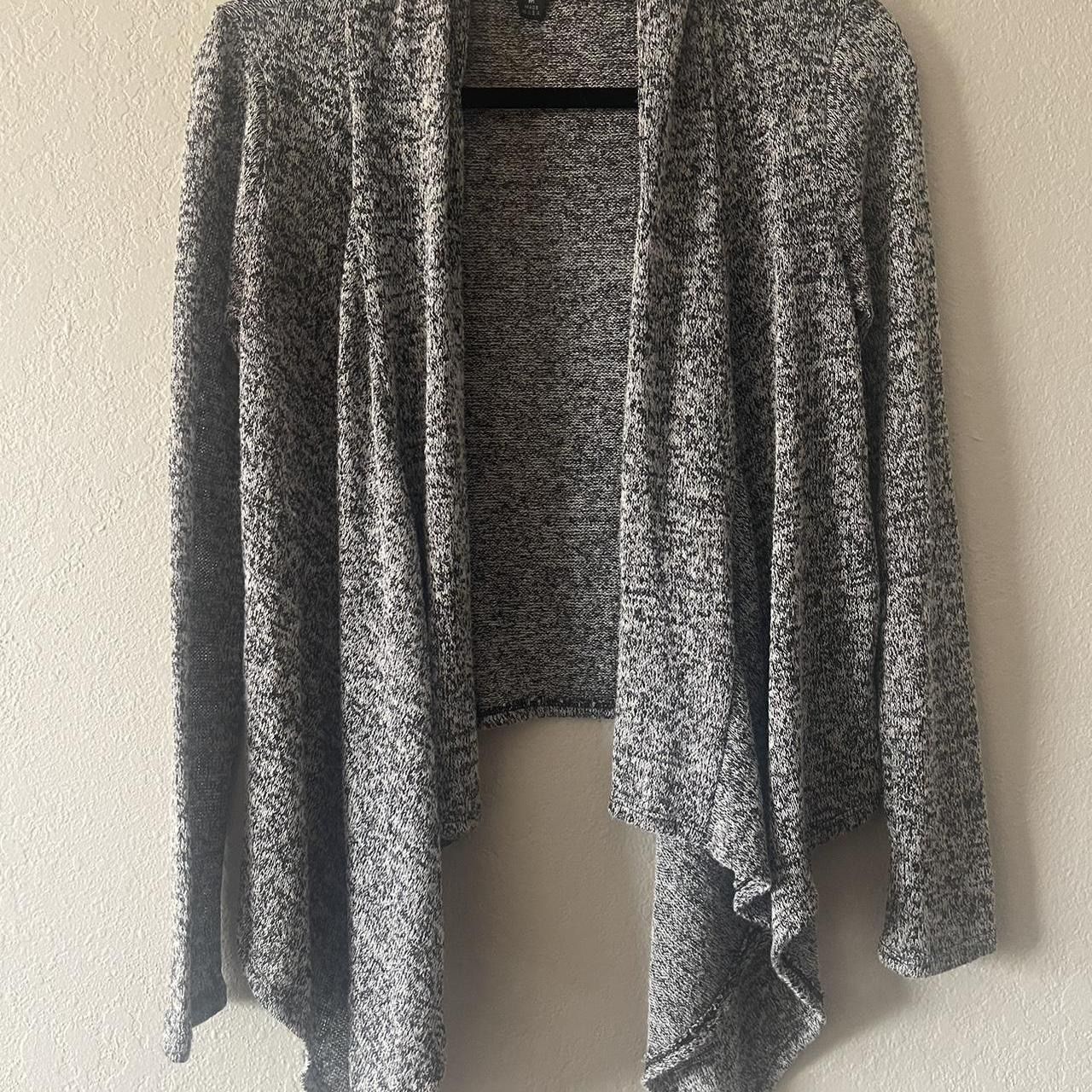 About A Girl, Women’s Gray Knit LongSleeve Open Front Cardigan , Size M