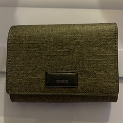 Tumi Wallet New