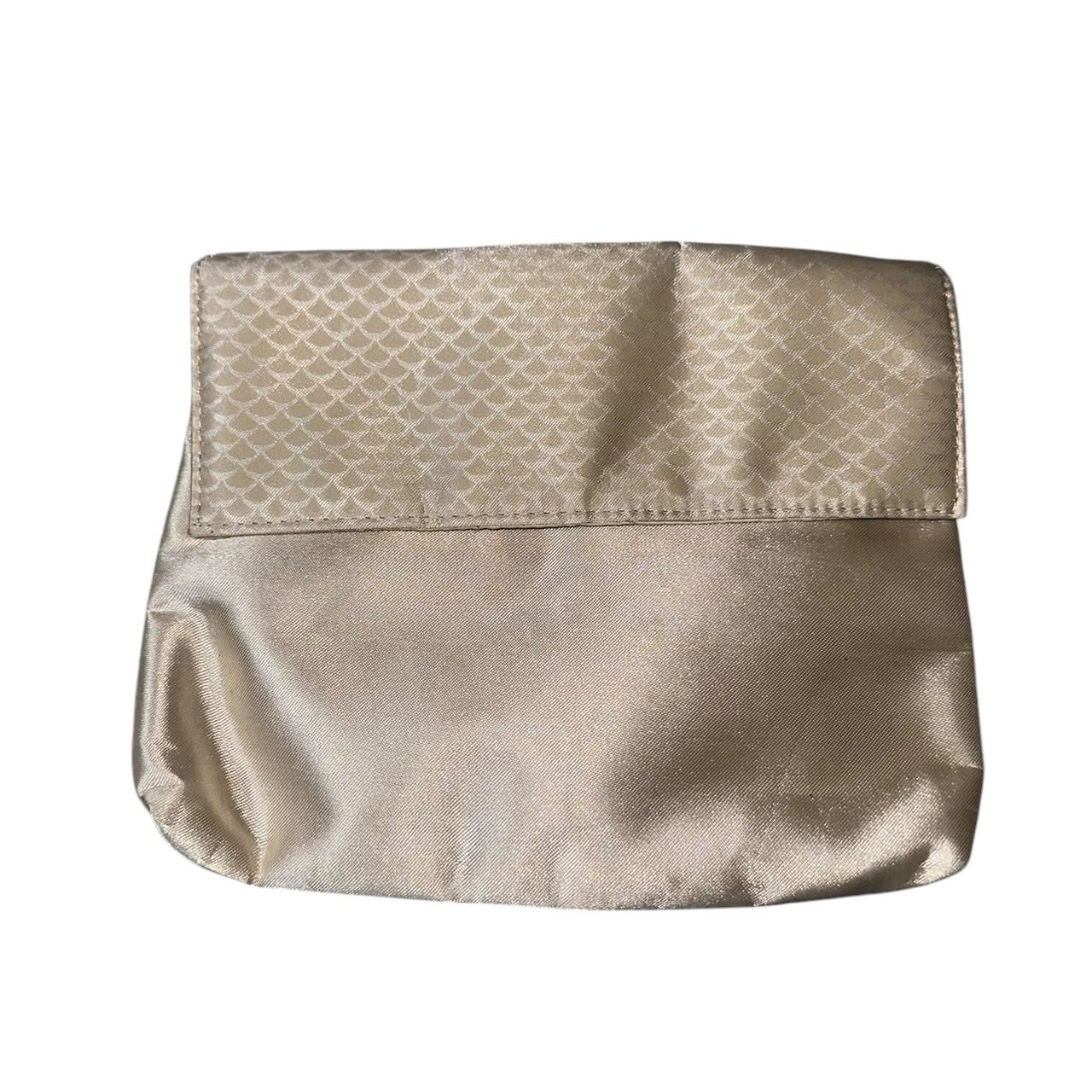 Bvlgari Parfums Cosmetic Bag Emirates Travel Collection