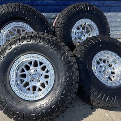 Kmc 235 Grenade Machine Beadlock 17x9 5x5 -38 Offset With Nitto Ridge Grappler 38x12.50R17 Tires🔥🔥