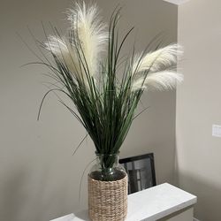Fake Plant With Thread Glass Pot