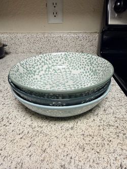 Ceramic Bowls with Floral Pattern Set of 3
