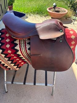 Barnsby English jumping Saddle