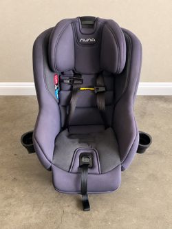Nuna Rava car seat