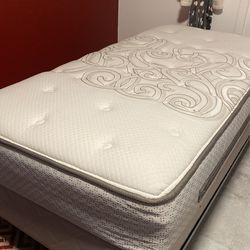  Twin Mattress & Box Spring and Frame