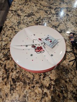 Hello kitty christmas plates