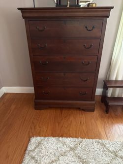 Bedroom Dresser and chest of drawers