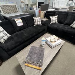 $1299 Black Sofa & Loveseat 🖤 Easy Purchase Available ✅