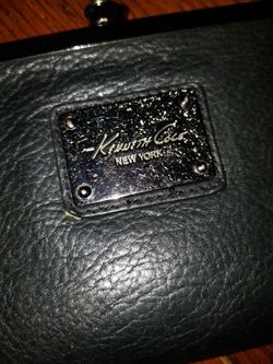 Kenneth Cole New York wallet clutch new conditio