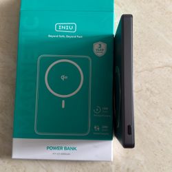 Ultra Slim MagSafe Powerbank 5000mAh iPhone And Android 