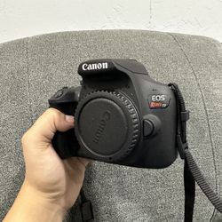Cannon EOS  T7 Camera 
