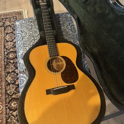Martin Standard 000-18 Acoustic Guitar 