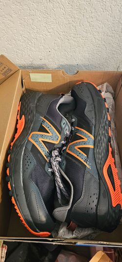 Men's New Balance T410 Athletic Shoes Size 13 - New
