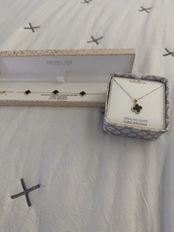 Clover set
