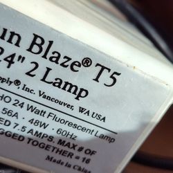 2 Good Light Fixtures $10 Each