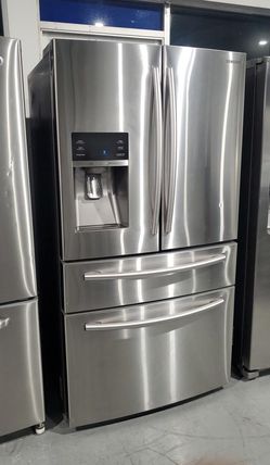 Samsung 4-Door Stainless Steel Fridge
