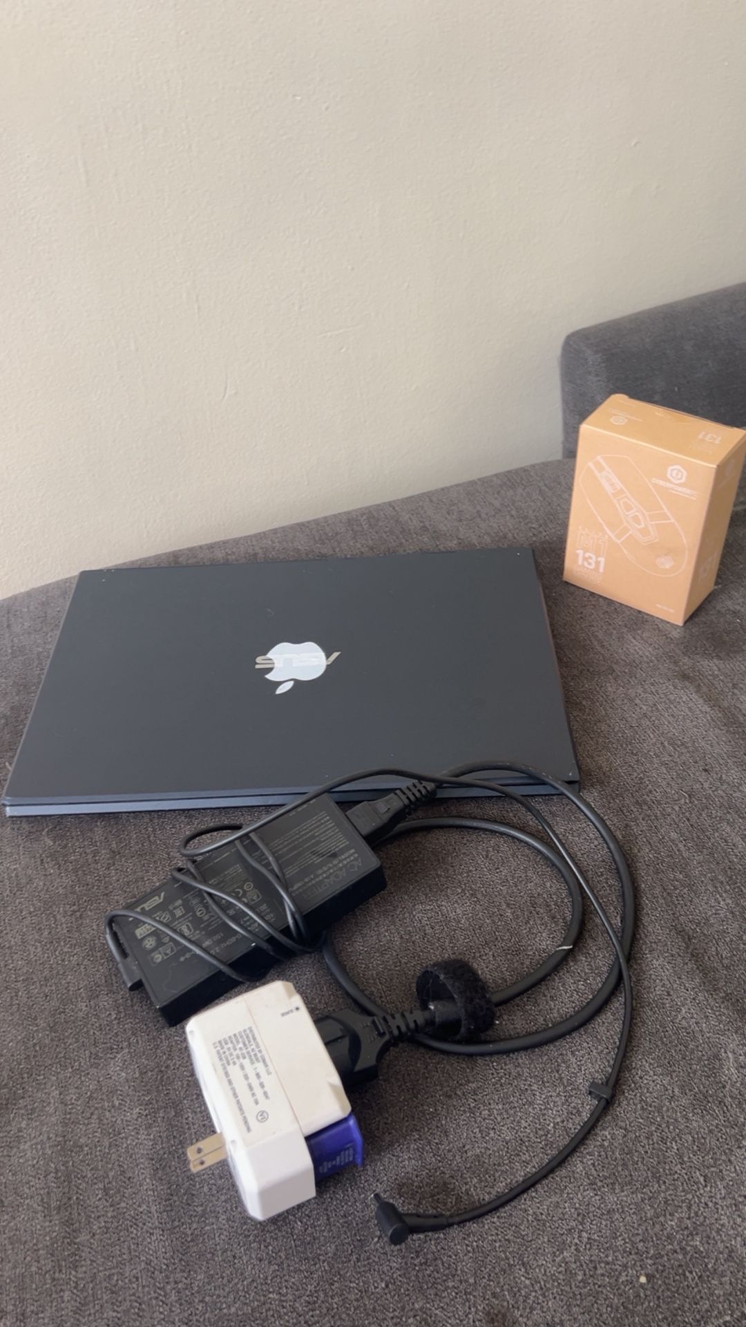 Laptop Asus 16 inch