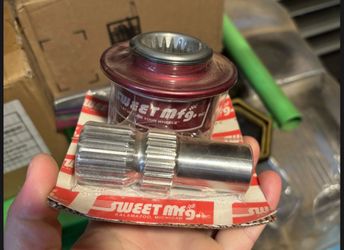 New Sweet Mfg steering wheel quick release