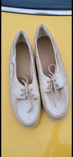 Women's Shoes Size 10 